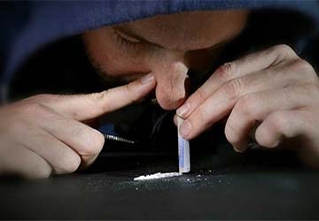 عوارض خطرناک اعتیاد به کوکائین