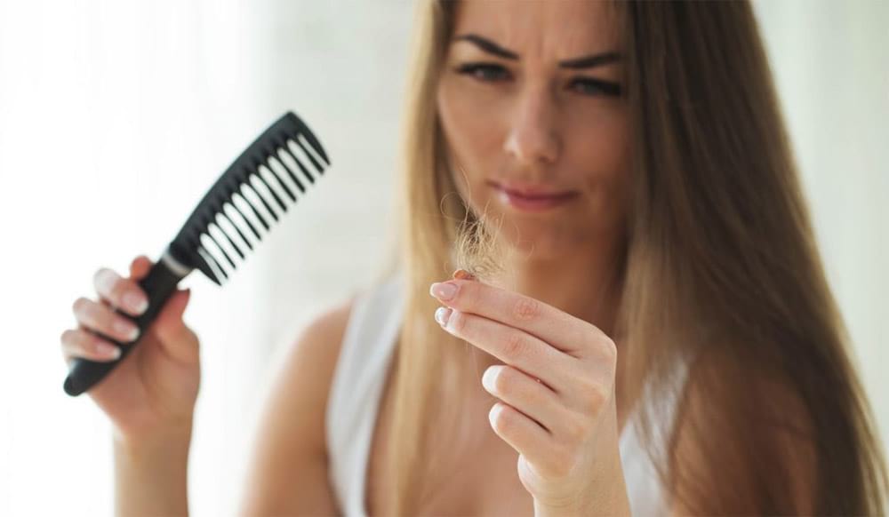 ریزش مو از عوارض مصرف قرص تری فلوپرازین