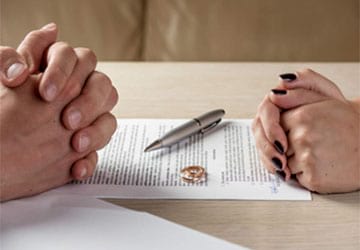چگونه میتوان با تبعات طلاق در دوران عقد کنار آمد؟