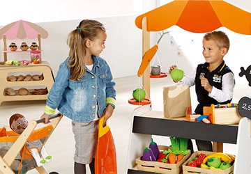 oldimages/postsimages/post0041/roleplaykid250.jpg