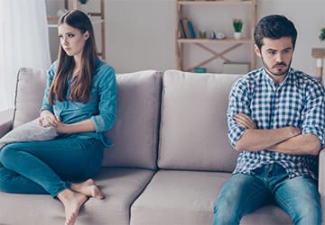 دلایل سردی عاطفی زنان چیست؟ چکار میتوان کرد؟