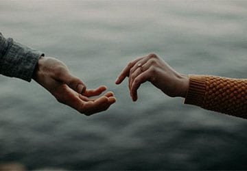 7 ترفند شگفت انگیز برای جذب دختر مورد علاقه