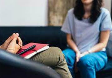 بهترین درمانگر شریعتی