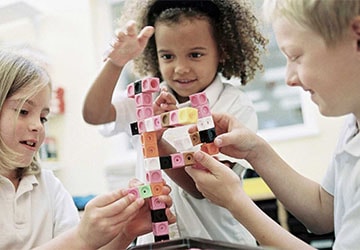 oldimages/postsimages/post0106/Childrenchooser250.jpg