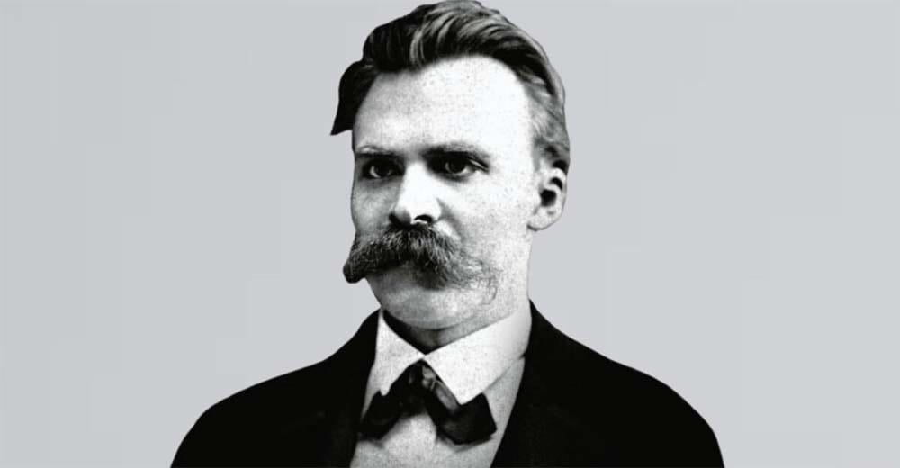 نیچه از نویسندگان اگزیستانسیال