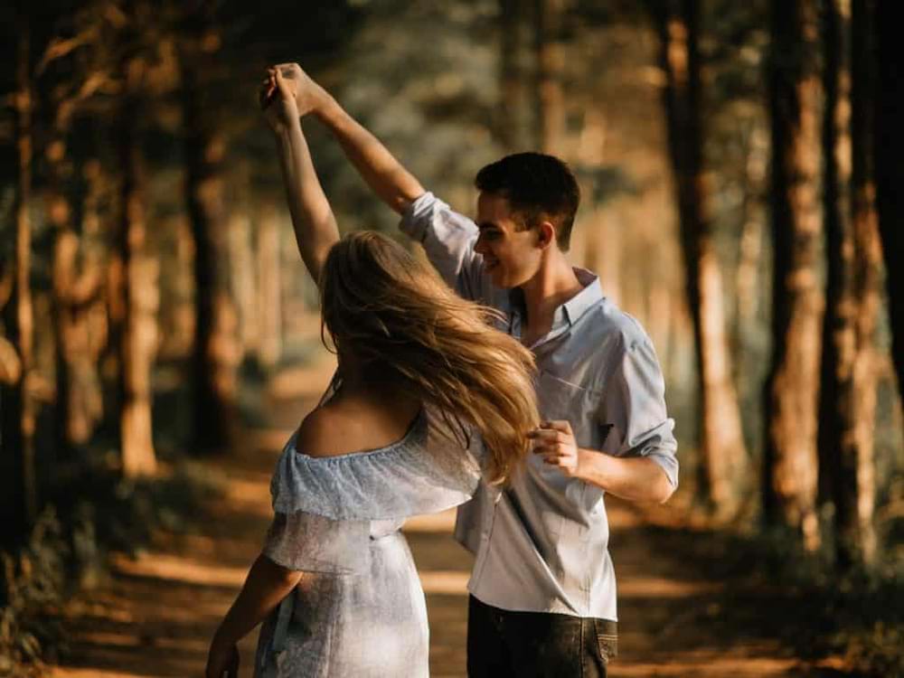 دلبری کردن از همسر
