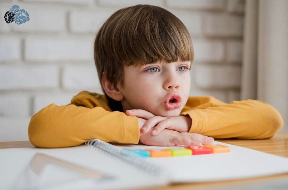 مشکلات گفتاری کودک