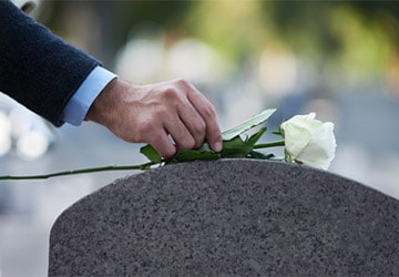 oldimages/postsimages/post0360/mourning-thumb.jpg