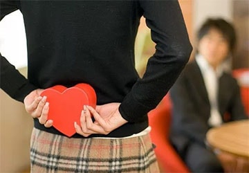 oldimages/postsimages/post0412/Girl-Love-For-Boy-thumb.jpg