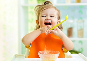 oldimages/postsimages/post0512/Teaching-children-use-spoon-thumb.jpg