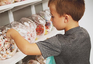 oldimages/postsimages/post0522/Theft-children-thumb.jpg